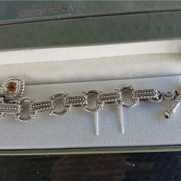 DESIGNER JUDITH RIPKA STERLING SILVER HEART CITRINE STONE TOGGLE CLASP BRACELET - Picture 5 of 6